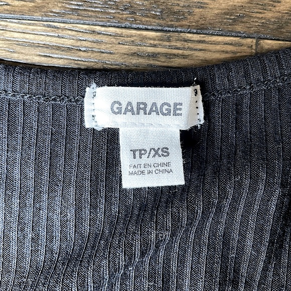 Garage Ruched Crop Top - Picture 2 of 2